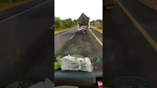 Download lagu story wa nyetir truk kecepatan 💯 km/jam#shorts mp3