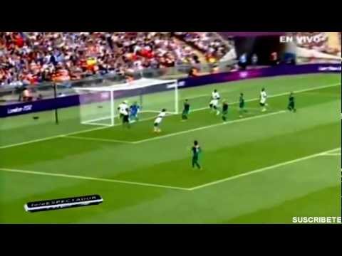 Atajadas de Jose de Jesus CORONA vs Senegal sub 23... México 4 vs 2 Senegal 04/08/12