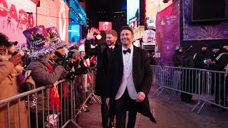 Kay Jewelers Celebrating #EveryKiss in Times Square NYC