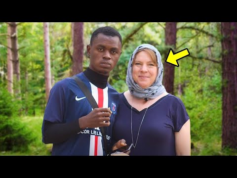 Bu 46 Yaşındaki Kadın Genç Bir Siyahi Çocukla Evlendiğinde Herkes Güldü. Yıllar Sonra Pişman Oldular