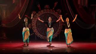 Download lagu Reshmi Basu - Semi Classical Composition - Madhura Murati - Performance by students of Shivranjani mp3