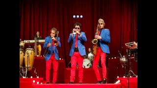 Los Autenticos Decadentes La pizza con faina Letra