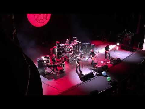 Ween - ‘A.I.D.S.’ Live at The Met December 14 2018