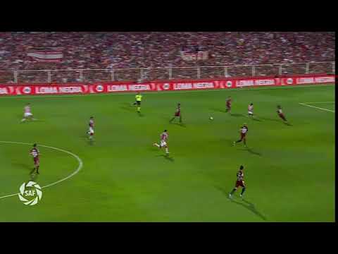 Resumen del partido de Unión 1-2 River