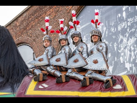 2022 05 29 ROS BEIAARD OMMEGANG 2022 DENDERMONDE Integraal en gesprek Heemskinderen erna.