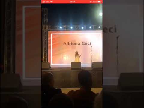 Albiona Geci Pse po dridhet toka,mbesa e Dajës Osman