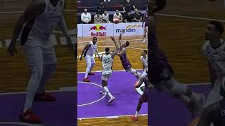 Download lagu 🔥 Januar Kuntara Nerobos Ring! Ditempel Solano, Dijaga Prosper 😤💥 #IBL2025 mp3