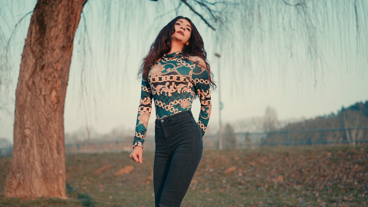 Kika - Tanecne cover video od Extrem band