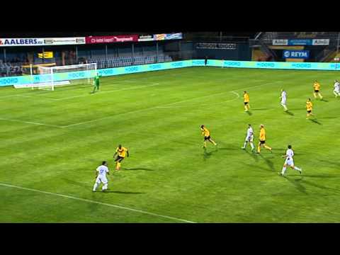 Michael Vakalopoulos, yellow #3: SC Veendam v SC Cambuur-Leeuwarden 01.10.2012 part1