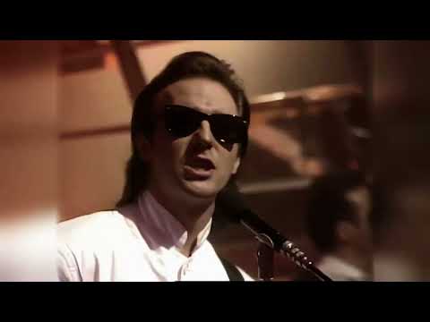 Ultravox - Dancing With Tears In My Eyes (Top of the Pops 1984)