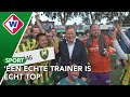 Proftrainers coachen gehandicapte voetballers