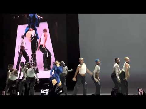 Rosalia - Bizcochito / Motomami World Tour México 14 de agosto 2022