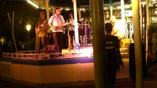 Elements "Featured Artist" @ Six Flags Magic Mountain Summer 2011