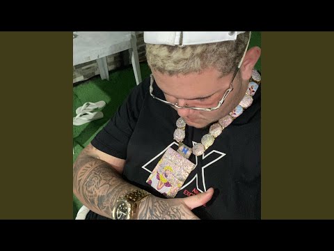 toma pix cachorra e vem sentando