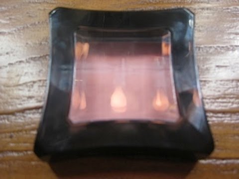 Review Illimasqua Blush in Naked Rose LisaSz09