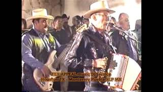 TONY DE LA ROSA EN VIVO - Sigues Siendo la Misma / Tenemos Que Sufrir - Mezquital Monterrey MX