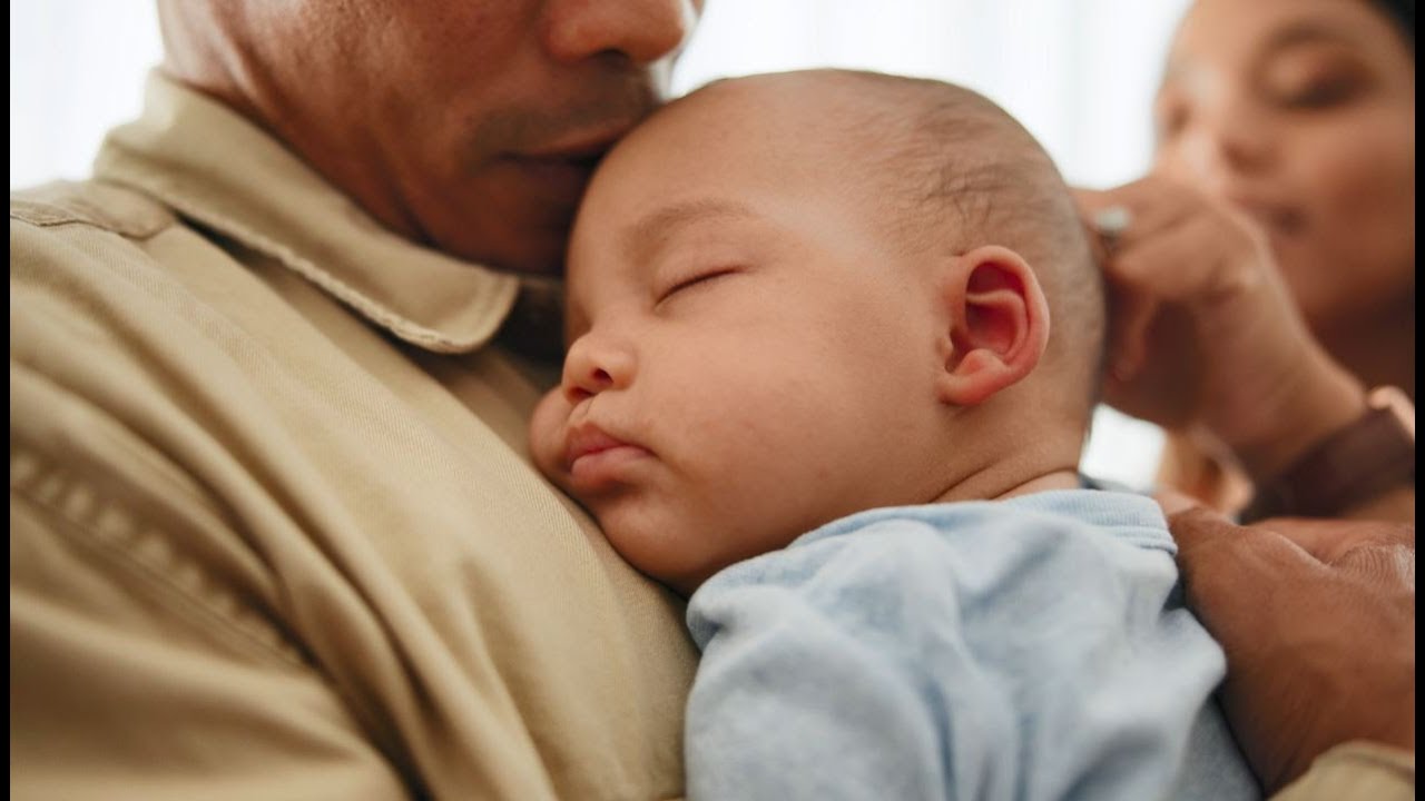 Audiodescrição | 📹Repórter Justiça – Importância do reconhecimento da paternidade