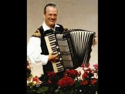 Ansambel bratov Avsenik - Na Golici