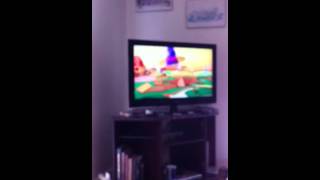 Go giggleaourus song on giggle and hoot