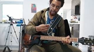 Video thumbnail for Can this Epiphone les Paul  junior really be all the guitar you need? by Lemi:YourTone
