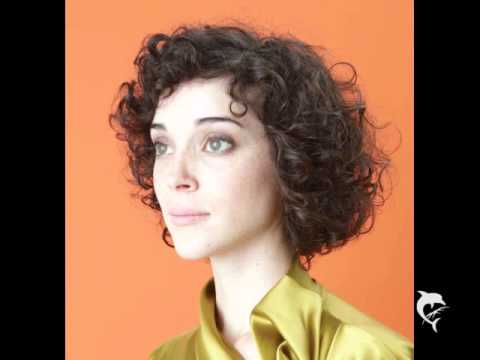Videoclip de The Neighbors — St. Vincent