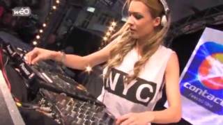 DJ Miss Roxx - Grand place Lille 2013 - Contact