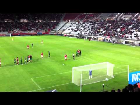 Gol a lo panenka de matilla en el derbi contra el elche