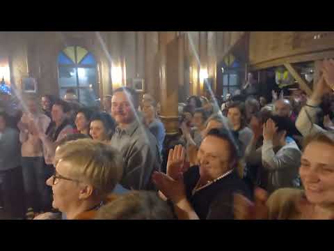 Świadectwo Krysi o wizycie Kapłana z Watykanu w Czatachowie.