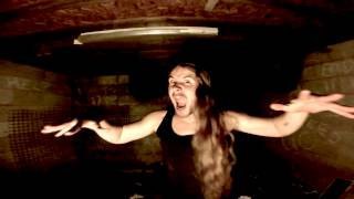 SKREAMER - Pig Feed *Strobe Warning*