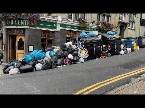 Ovako izgleda grad kada štrajkuju komunalne službe