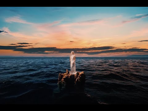 Xiana - CLICHÉ (Official Visualizer)