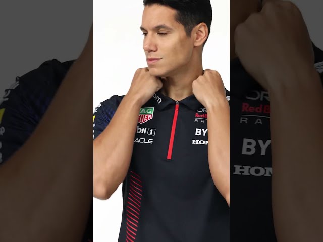 Vídeo relacionado con Red Bull Racing Formula One Team - Producto Oficial de Fórmula 1 2023 - Réplica del Equipo con Capucha/Sudadera - Night Sky - Hombre, Cielo Nocturno, XXL