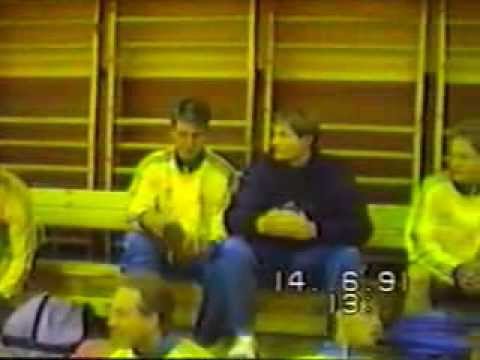 Bengan presenterar världens bästa handbollsspelare