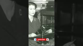 Queen Elizabeth’s First Christmas Broadcast  A Tribute to Her Father and Grandfather’s Legacy