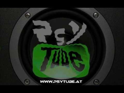 Cyrus the Virus ૐ Goa moon