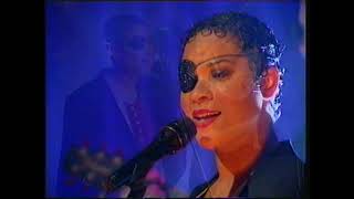 Gabrielle - Because of You - TOTP