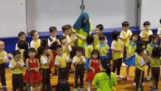 Download lagu Xie Xie Ni Papa Mama - wonderful mandarin song mp3 Download lagu Xie Xie Ni Papa Mama - wonderful mandarin song mp3