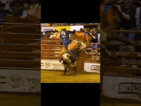 Clint Branger 🆚 Okeechobee Fats - 94 PBR Ft. Worth (86 pts) #shorts #agro #sports #rodeo
