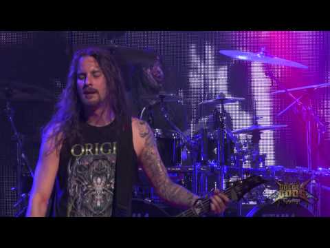 Revolver Golden Gods 2014 - Suicide Silence Plays Roots Bloody Roots w/Max Cavalera