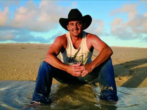 Skinny Dippin' video
