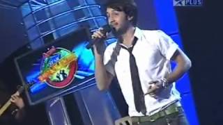 Atif Aslam Tere Bin In Star Voice of India Real Slap To Abhijeet bhattacharya