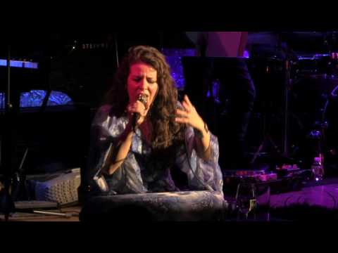 Amy Lynn - "A Woman Left Lonely" (Janis Joplin)