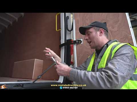 MAN TGE 3.140 | Basic Instructional video