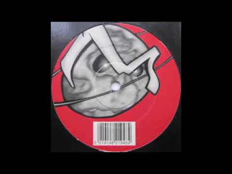 Scott Brown & Gillian Tennant - I'm The Only One (1998)