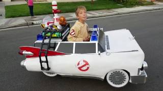 Kid Wins Halloween With Awesome Ghostbusters Costume