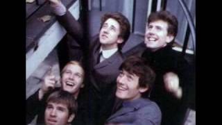 The Hollies - You in my arms