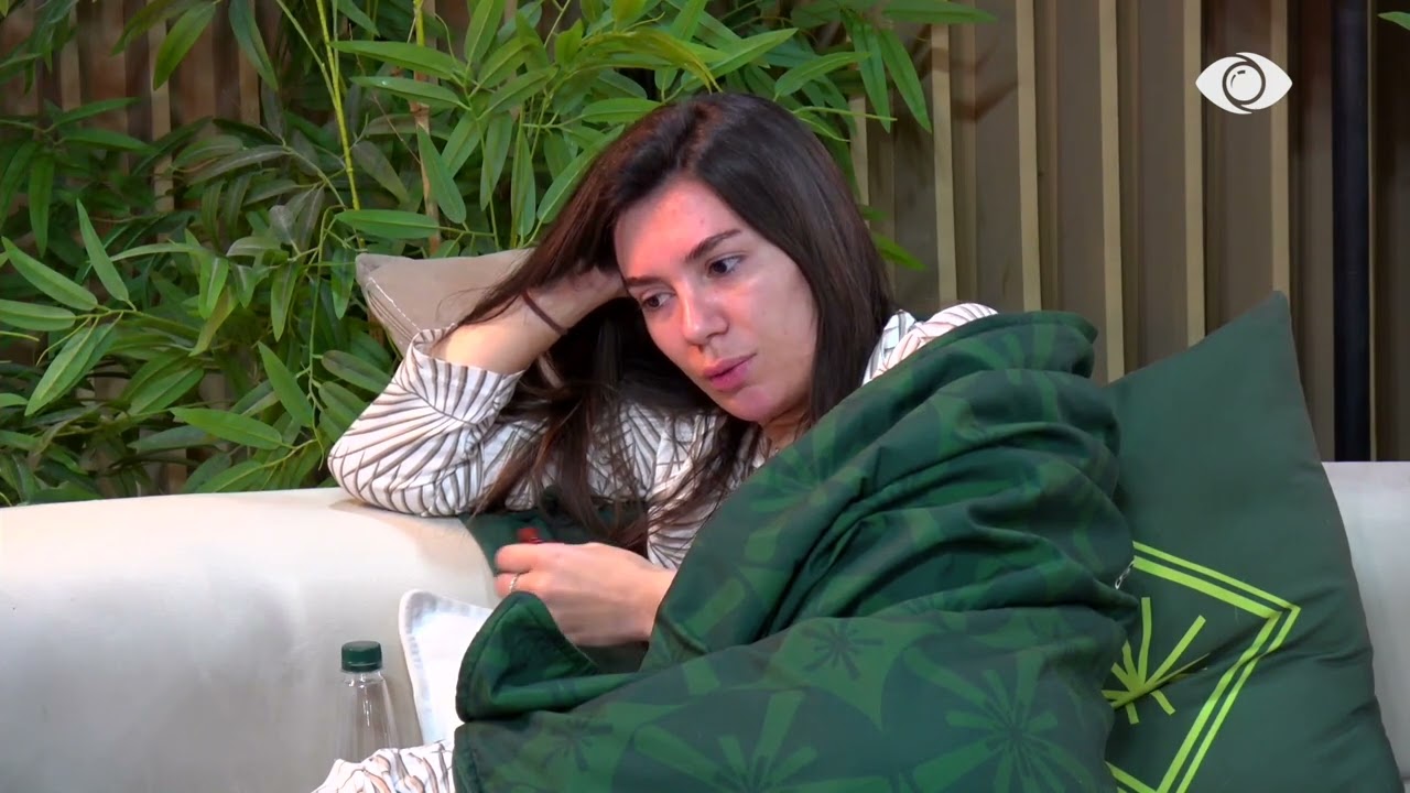 “Çfarë po bën me Olën?”/ Valbona-Jozit: S’mund të ndërhyjë në ndjenjat e tua, por është e shëmtuar