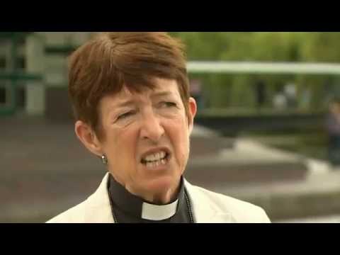 Church of England votes to allow women to become bishops