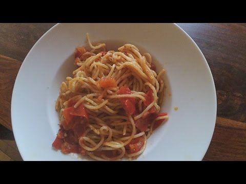 BISSEL KOCHEN - Spaghetti mit Angebratenen Tomaten & Salat - VLOG | [Full HD]
