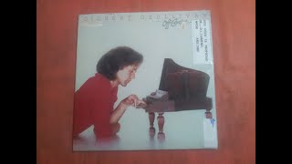 GILBERT O&#39;SULLIVAN.&#39;&#39;OFF CENTRE.&#39;&#39;.(WHY PRETEND.)(12&#39;&#39; LP.)(1980.)